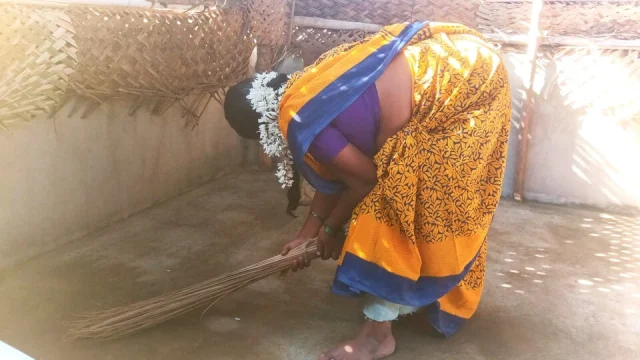 Indian Step Sister Village Home Cleaning Sex