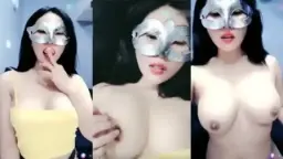 Jena Yasmin’s Sensual Live Stream: A Sizzling Showcase
