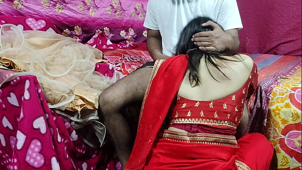 Sizzling Desi Daughter-in-law’s Secret Rendezvous With Her Husband’s Father