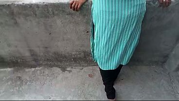 भैया ने अपनी देसी स्टेपसिस्टर को तड़पा-तड़पा कर चोदा | साफ हिंदी ऑडियो