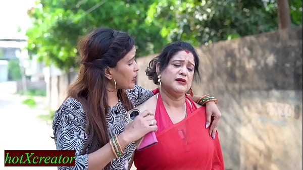 Bhabhi’s Long-awaited Release: Village Doctor Gives Her The Real Thing