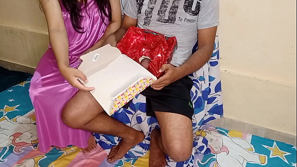 Sizzling Indian Stepmom’s Birthday Bash: A Spicy Cake Box Surprise With Seductive Hindi Whispers