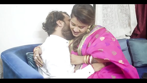 Sizzling Desires: A Married Indian Couple’s Intimate Encounter With Passionate Hindi Whispers