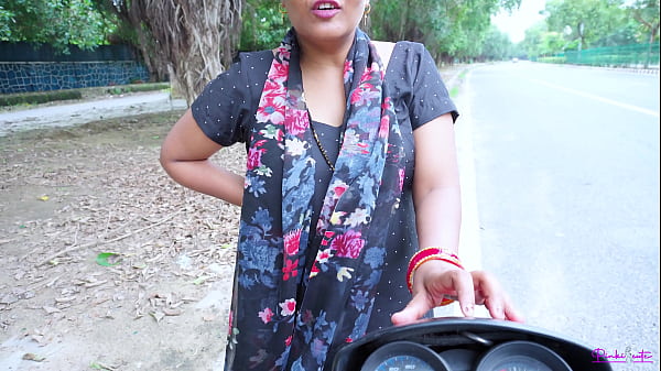 Desi Bhabhi Pleases Client With Doggystyle Encounter On The Street, Hindi Moans