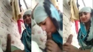 18 Yr Old Teen Gives A Blowjob In Indian Teen Porn