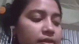 Sultry Shantipur Seductress Bares All In Steamy Video Chat