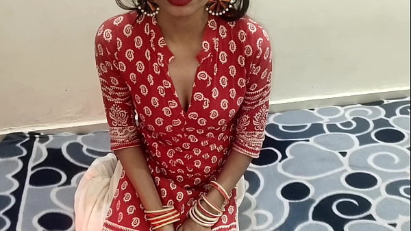 Desi Gaon Ki Bhabhi Ne Parlour Officer Ko Rishwat Na Dene Par Apni Jawani Ka Hisaab Chukaya