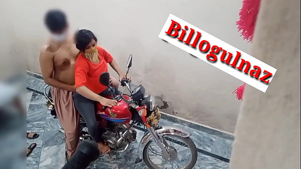 Hot Xxx Gets Pounded By Her Friend On A Bike With Dirty Hindi Moans