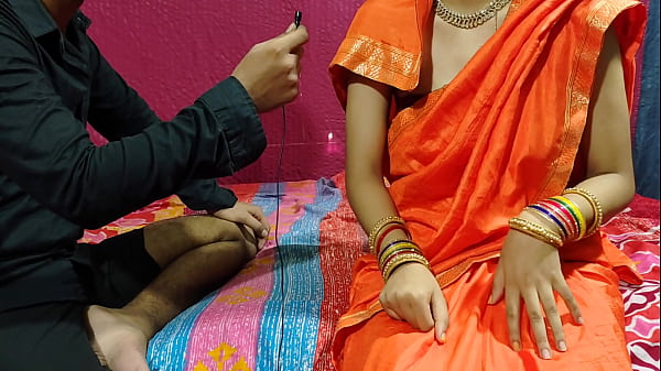 Desperate Indian Desi Bhabhi Gets Fucked Hard By Mysterious Stranger