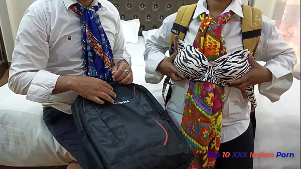 Passionate First Encounter: Desi Lovers Unite In Oyo Hotel