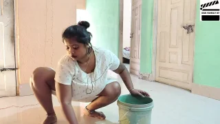 Itne Dino Baad Kaamwali Bai Ko Chodne Ka Mouka Mila