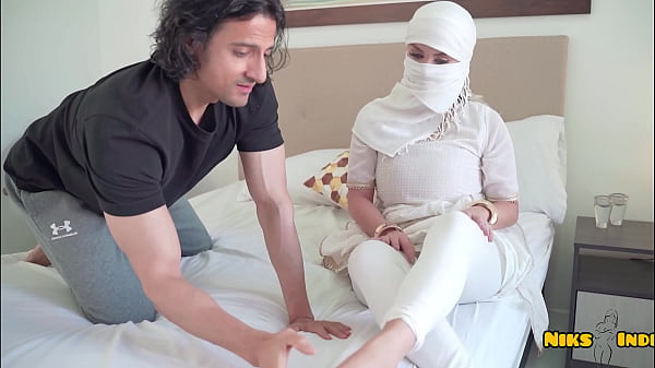 Huge Tits Submissive Muslim Slut Gets Pounded Hard By A Desi Boy