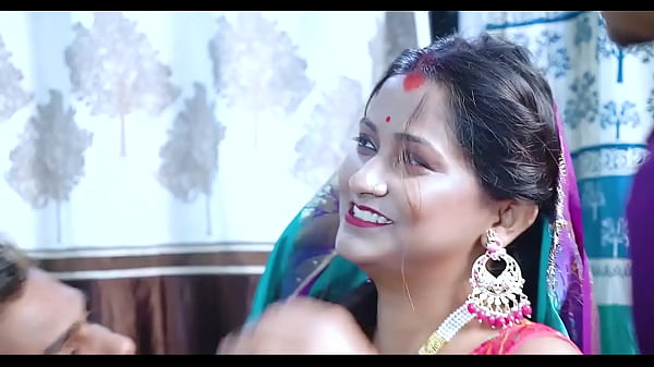 Real Sex – Indian Bhabhi Soft Gentle Fuck With Husband In Sari – Hindi Moan Audio