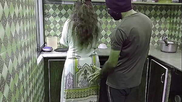Indian Desi Bhabhi Gets Fucked Hard In The Kitchen, Hindi Audio Moaning While She’s Busy Cooking