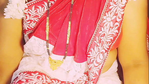 Indian Hot Big Boobs Saree Aunty Masturbating Alone, Fucking Herself With Dirty Telugu Moans.