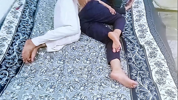 Watch This Shy Desi Village Girl Get Fucked For The First Time In A Raw Desi Sex Video