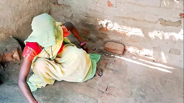 Desi Village Wife Ki Tight Saree Mein Lamba Lund Ka Hard Anal, Real Desi Bhabhi Ka Full Anal Sex, Hindi Web Series Ki Sexy Erotic Video
