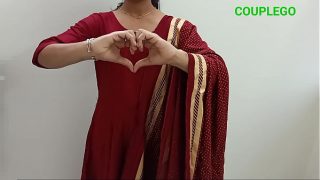 देसी इंडियन दिव्या भाभी को बताया कैसे उन्हें औरतों को चोदने की तलब है